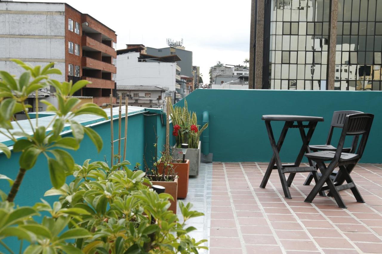 Golden Frog Manizales Hostel Екстериор снимка