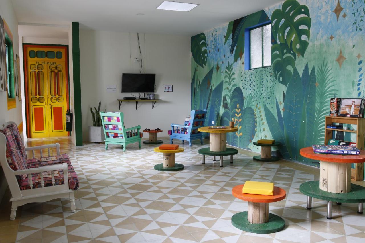 Golden Frog Manizales Hostel Екстериор снимка
