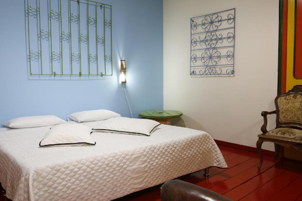 Golden Frog Manizales Hostel Екстериор снимка